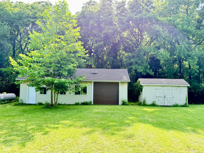 Listing Image 41