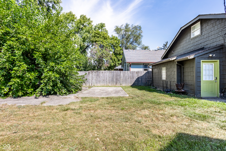 Listing Image 19