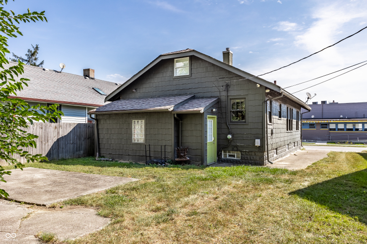 Listing Image 20
