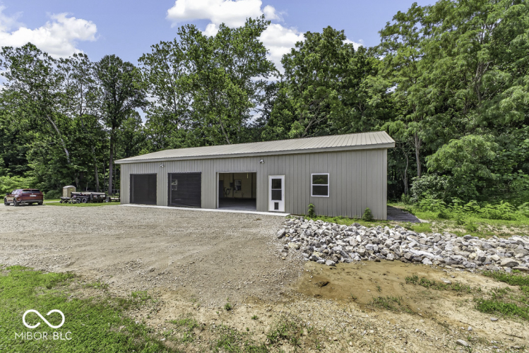 Listing Image 33