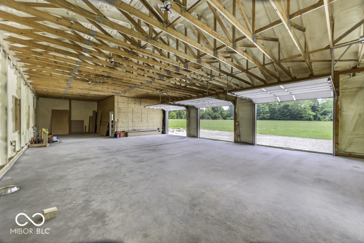 Listing Image 42