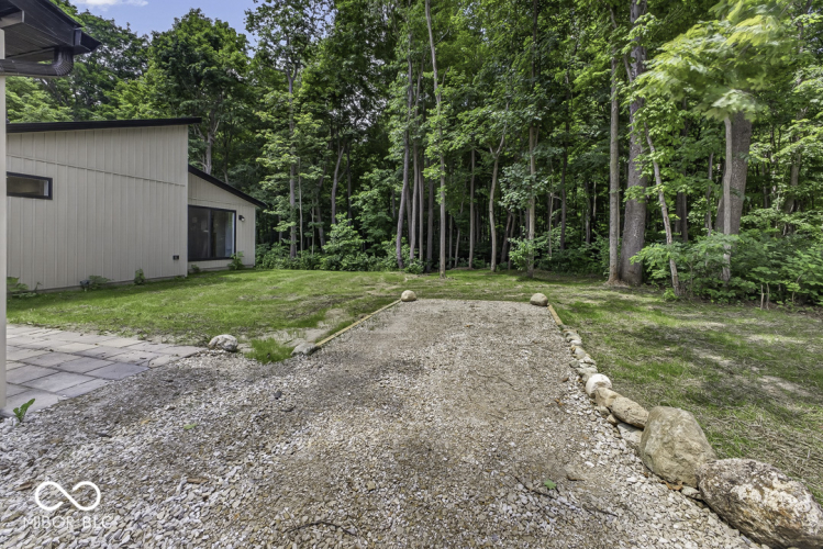 Listing Image 49