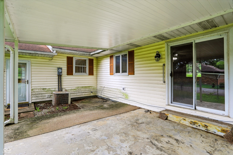 Listing Image 18