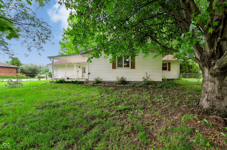 Listing Image 22