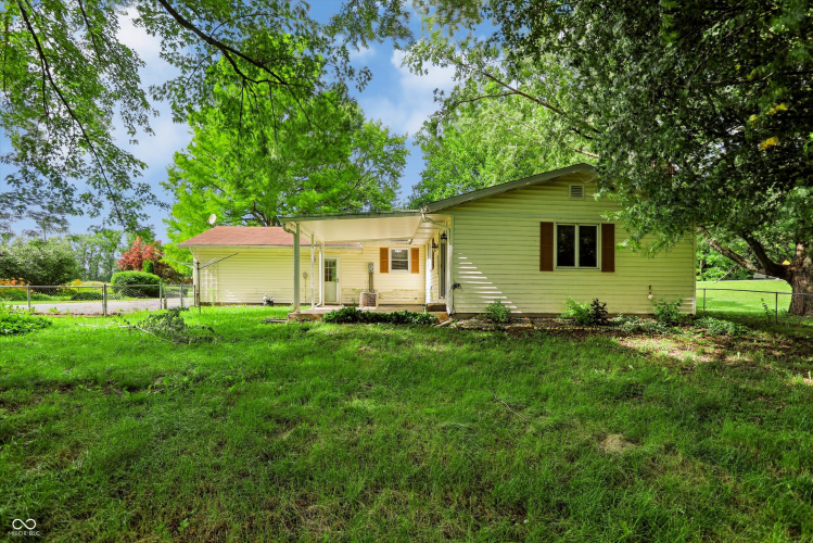 Listing Image 24