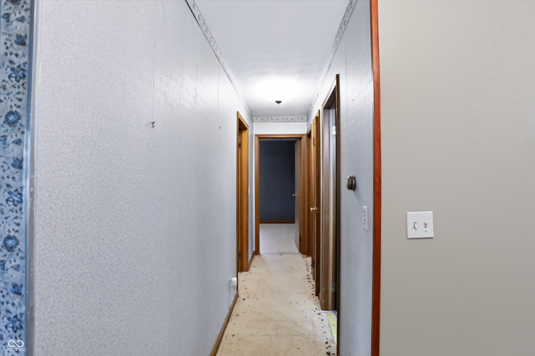 Listing Image 47