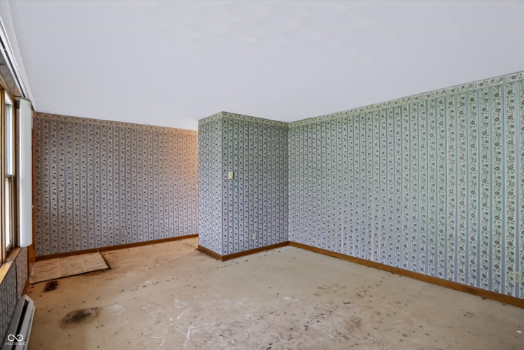 Listing Image 60
