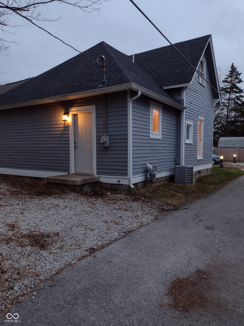 Listing Image 41