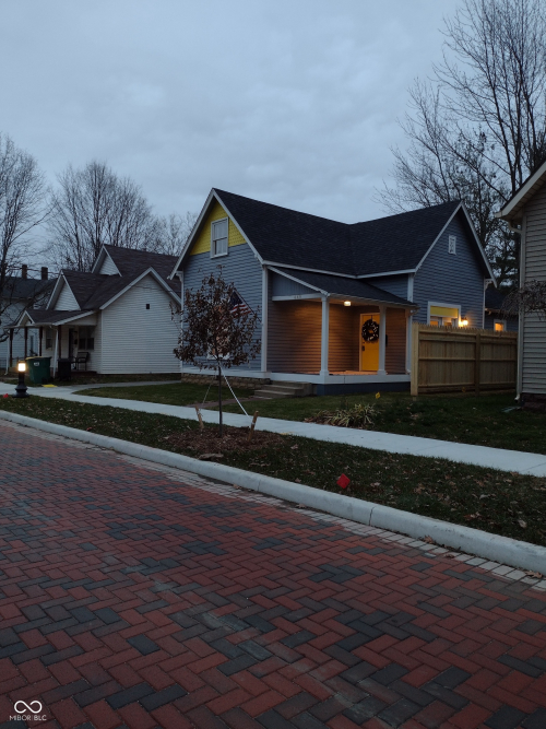 Listing Image 7