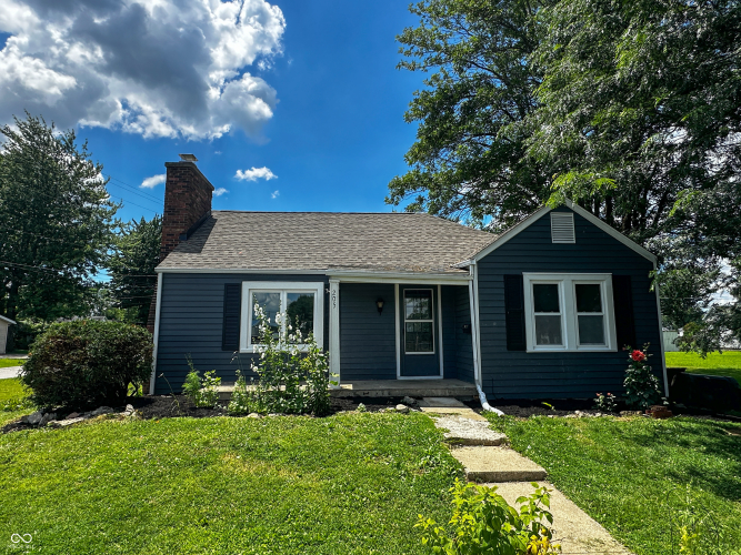 Listing Image 2