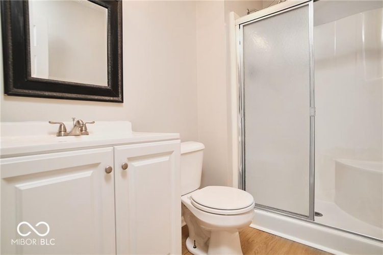 Listing Image 52