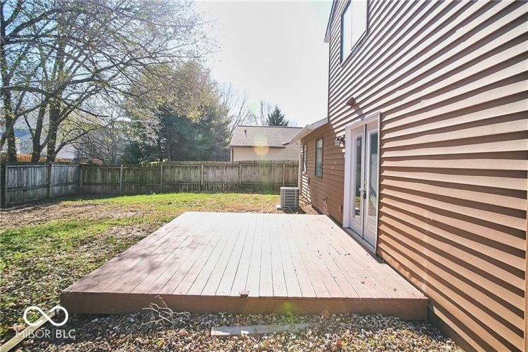 Listing Image 9