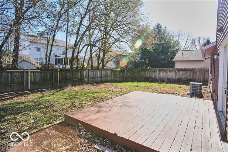 Listing Image 10