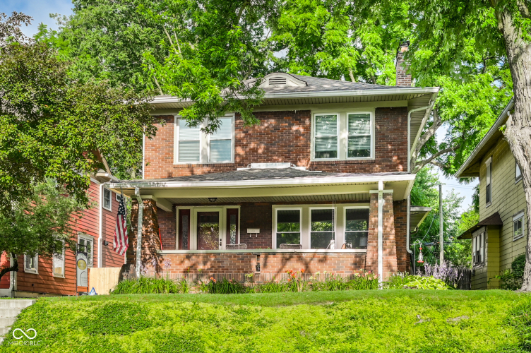 Listing Image 3