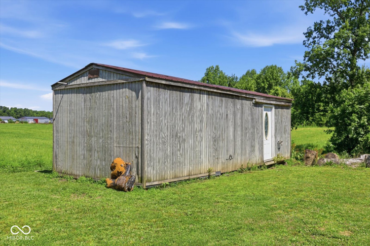 Listing Image 31