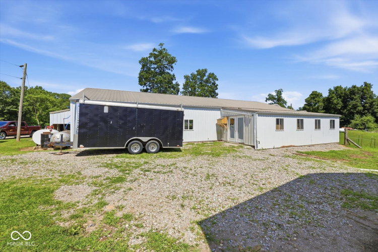 Listing Image 37