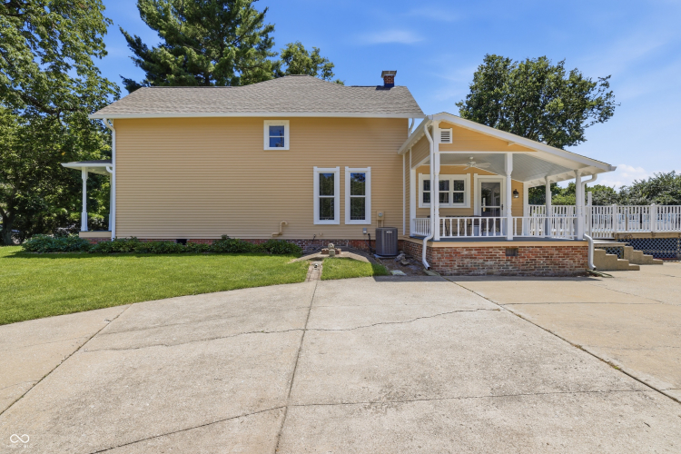 Listing Image 12