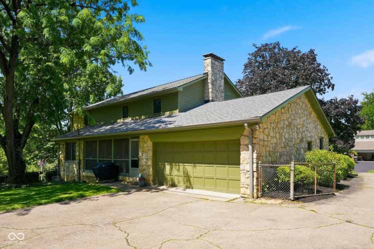 Listing Image 53