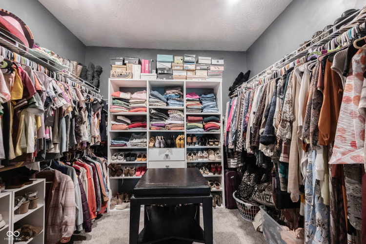 Listing Image 24
