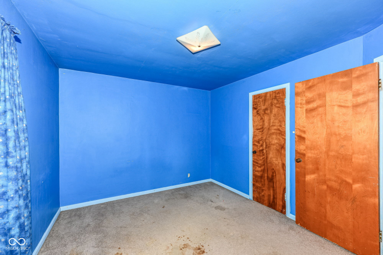 Listing Image 30