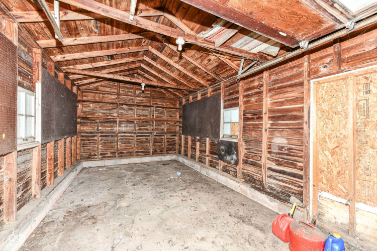 Listing Image 39