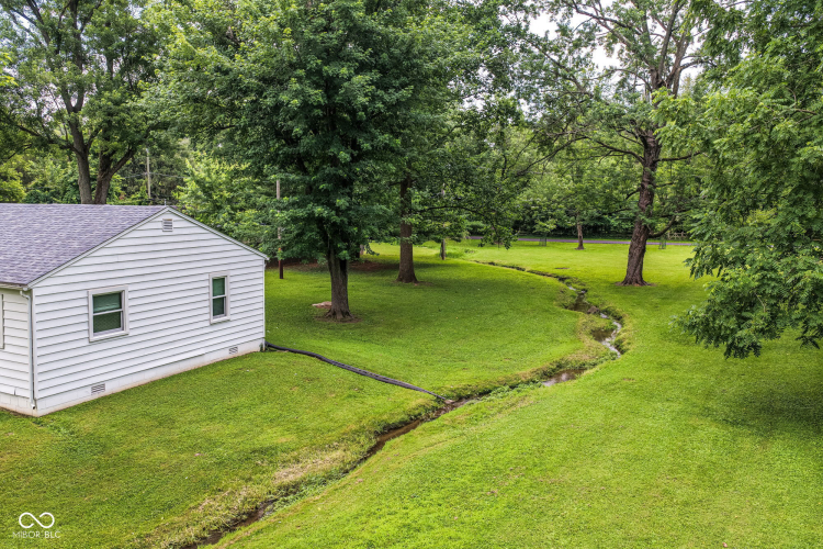 Listing Image 43