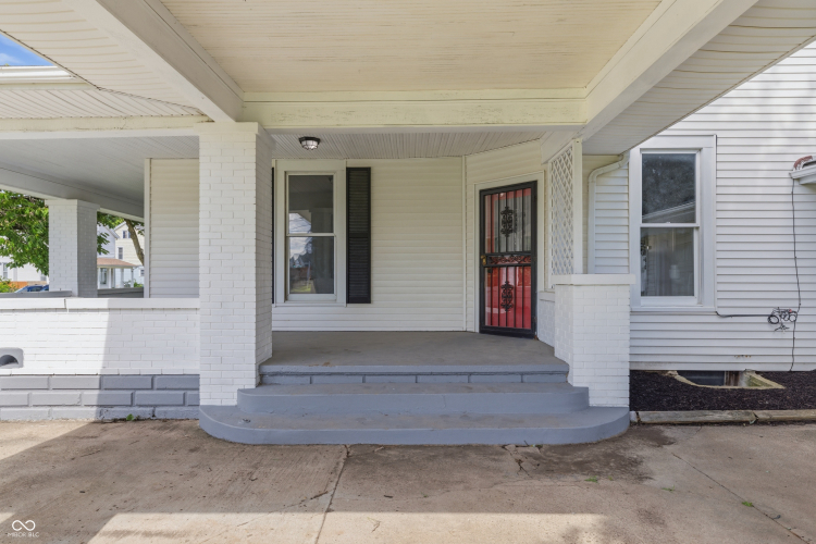 Listing Image 37