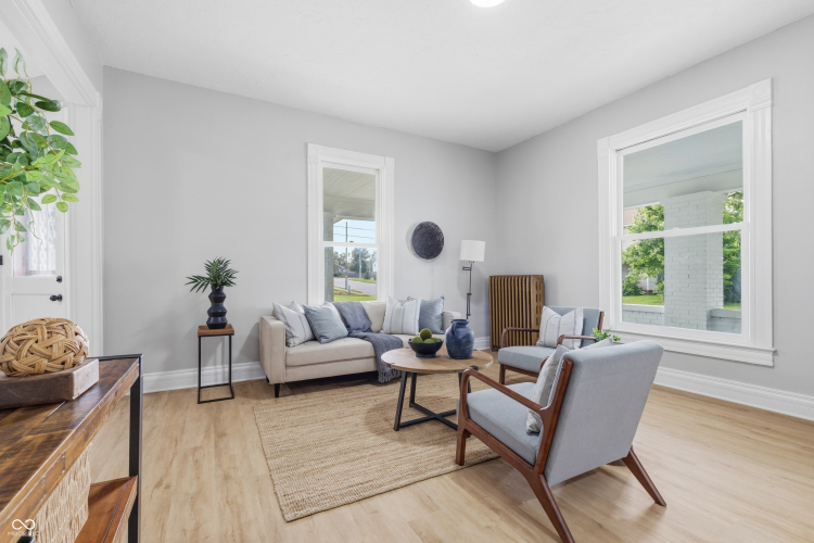 Listing Image 7