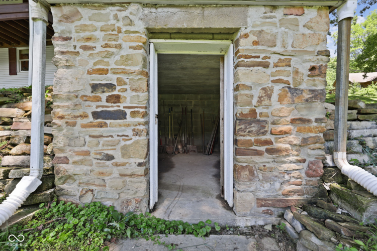 Listing Image 31