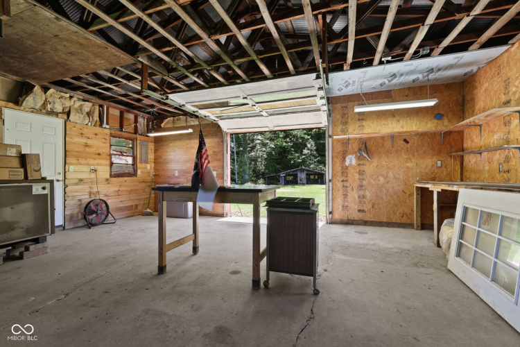 Listing Image 38