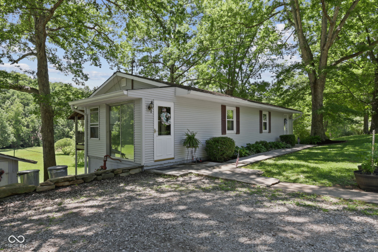 Listing Image 50