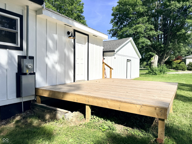 Listing Image 42