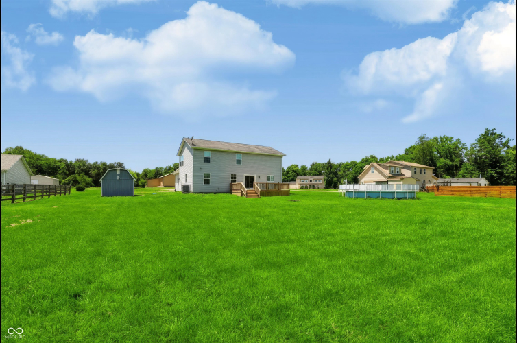 Listing Image 43