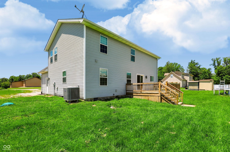 Listing Image 45