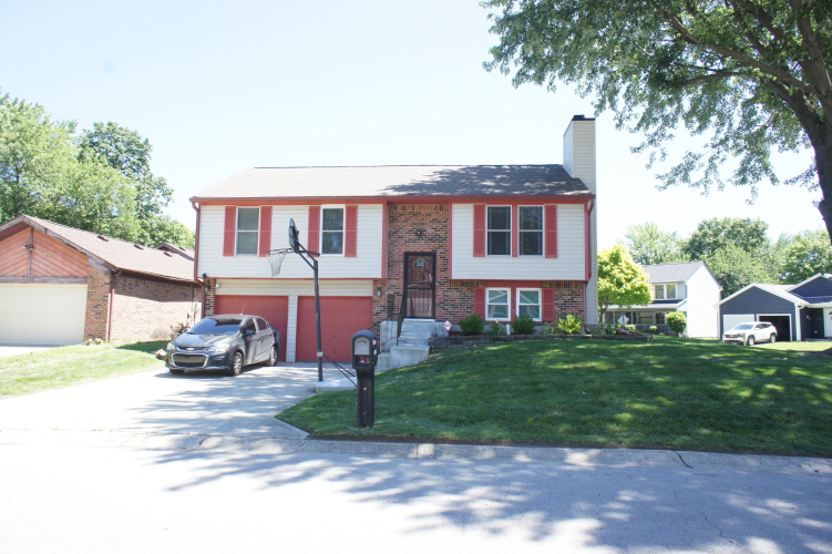 Listing Image 3