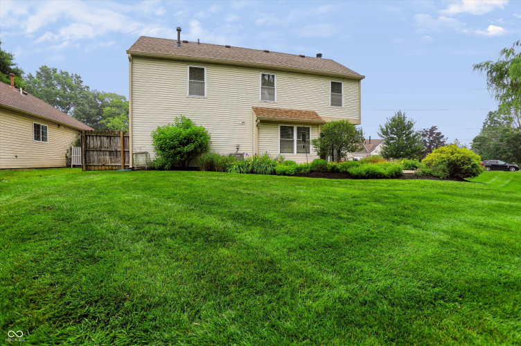 Listing Image 45