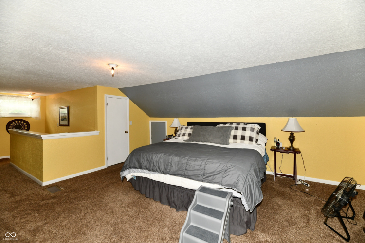 Listing Image 27