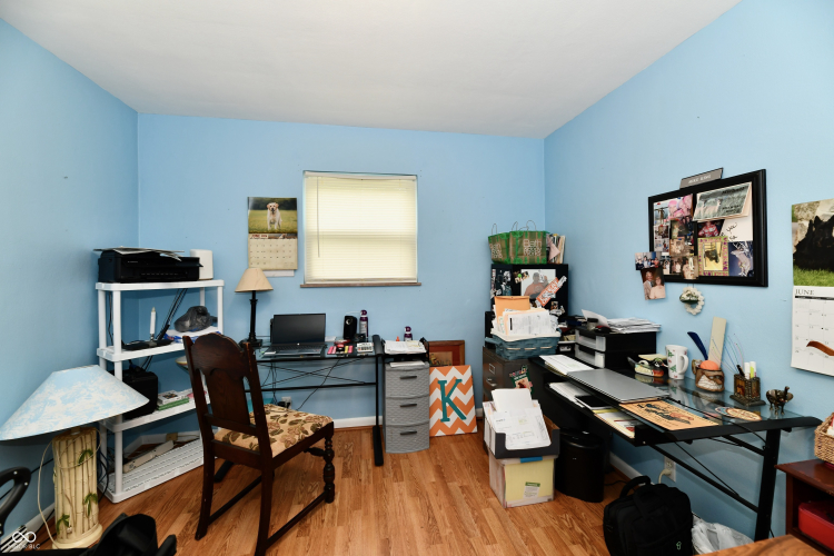 Listing Image 33