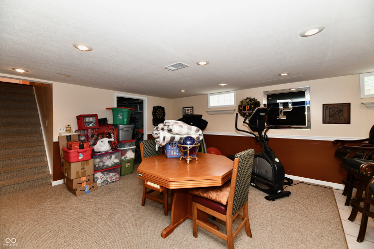 Listing Image 40