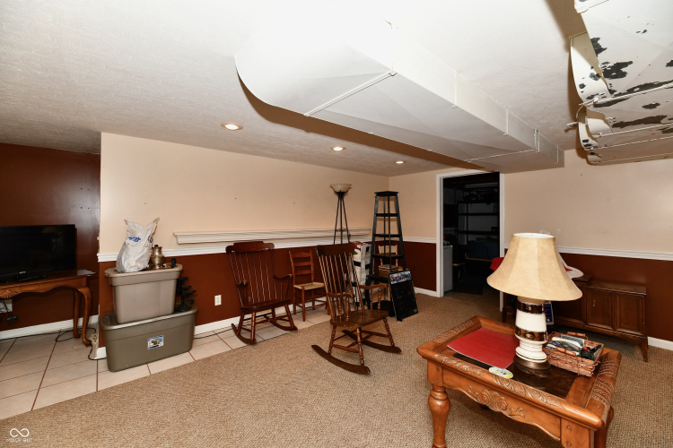 Listing Image 41