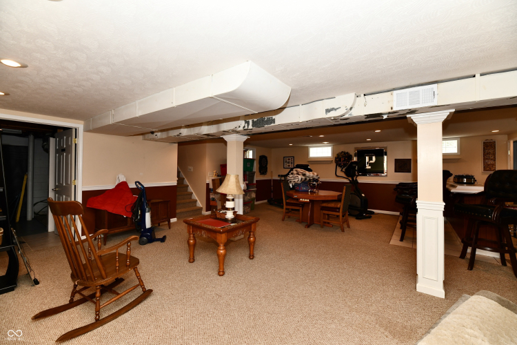 Listing Image 43