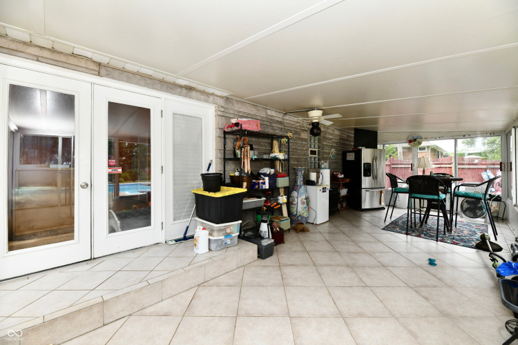 Listing Image 46
