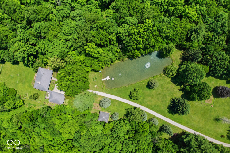 Listing Image 44