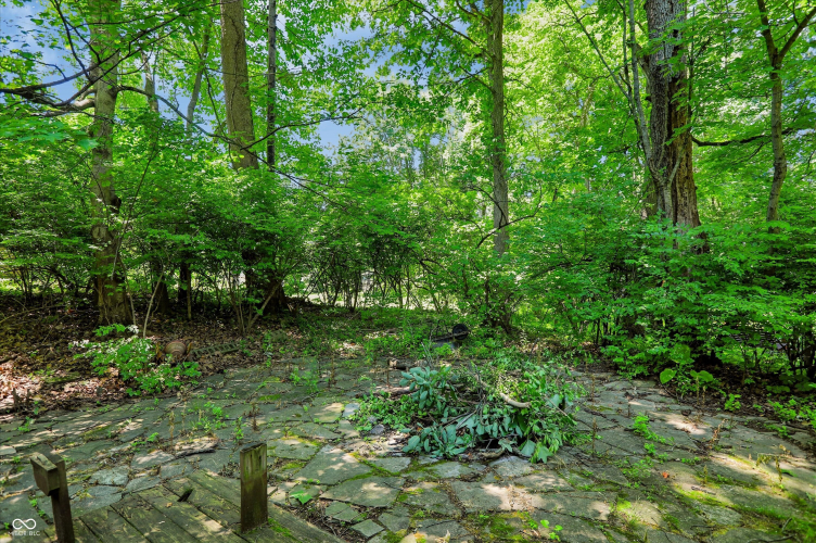 Listing Image 41
