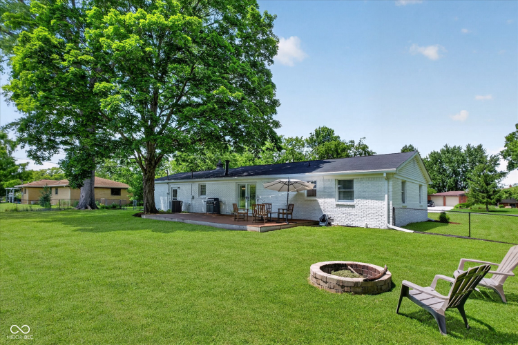 Listing Image 43