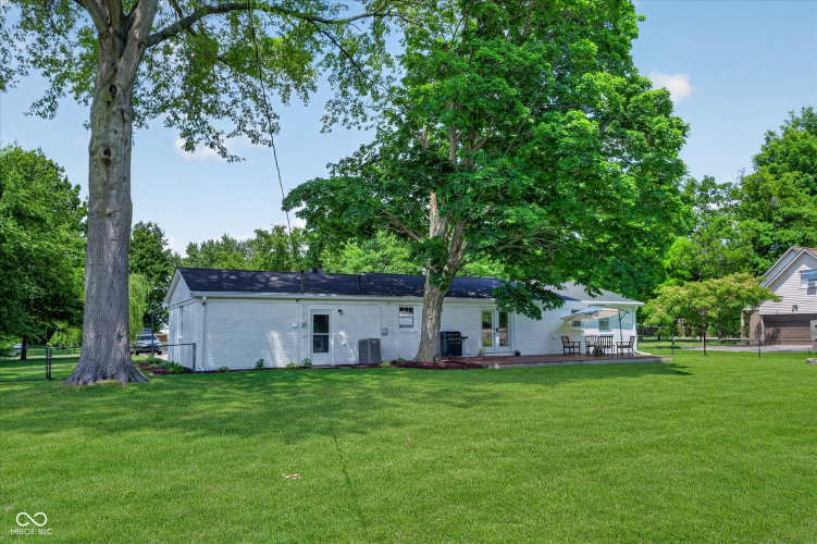 Listing Image 45