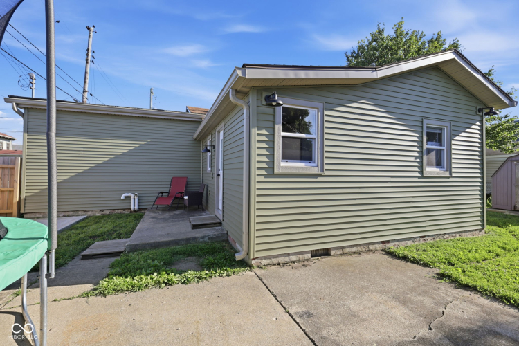 Listing Image 34
