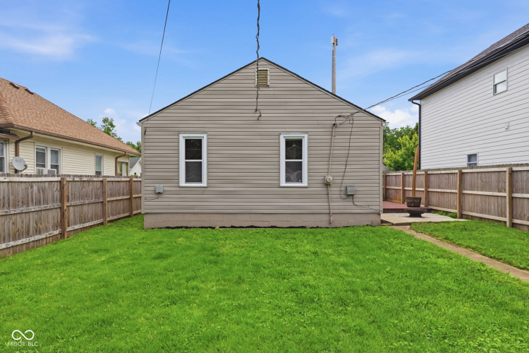 Listing Image 27
