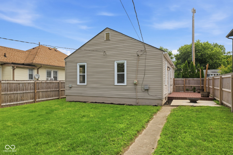 Listing Image 28