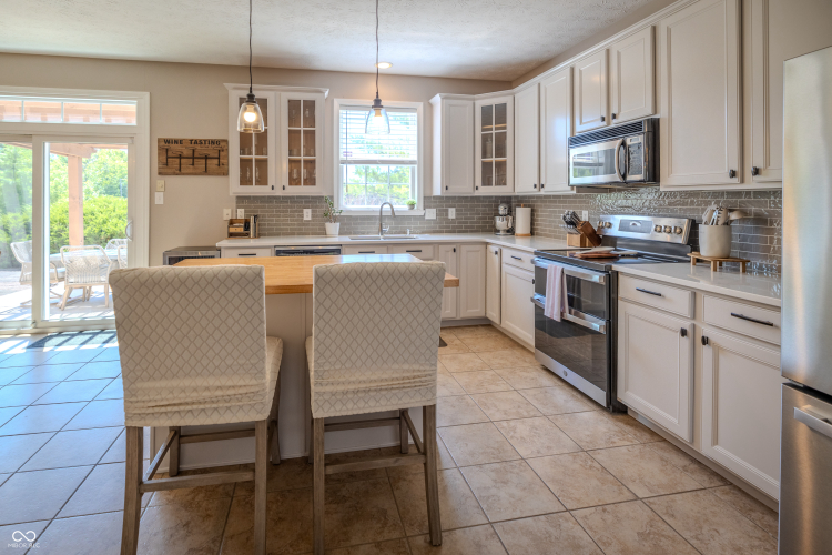 Listing Image 13